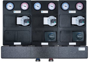 Grupa pompowa AFRISO PrimoTherm K 180-1 DN25 WP + rozdzielacz 3 obiegi - siłowniki AFRISO ARM 343, pompy Wilo