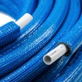 Rura PEX/PEX/Al/PEX 16 mm w otulinie niebieskiej 6 mm - 50 mb