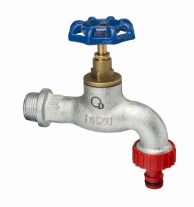 Kran ogrodowy żeliwny OCYNK ze złączką do węża